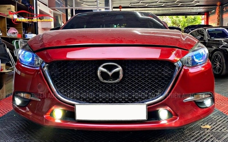Mẫu độ đèn Mazda 3 2018 Aozoom Ant chính hãng, phá sương mù tốt