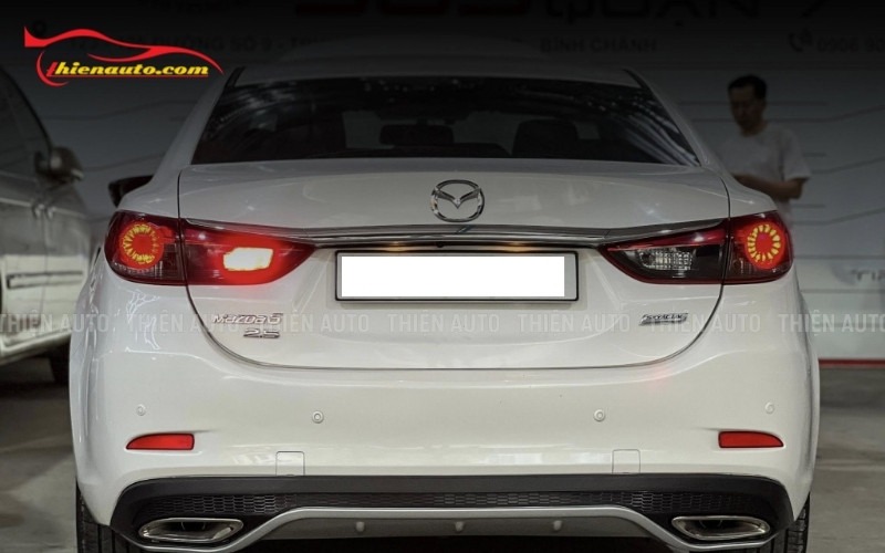 Mẫu độ đèn hậu cho Mazda 6 ấn tượng