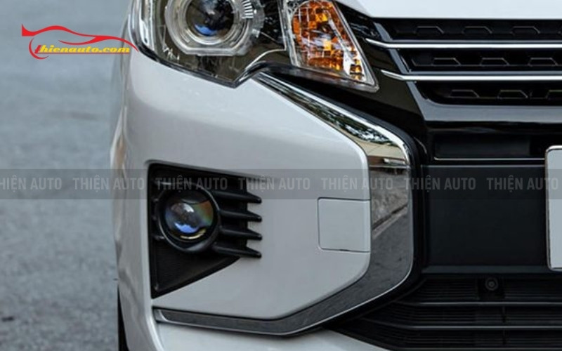 Độ đèn Mitsubishi Attrage tăng chiếu sáng hỗ trợ lái xe an toàn 