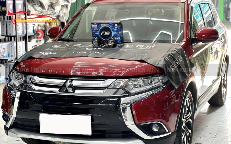 Hình ảnh thực tế độ đèn Mitsubishi Outlander