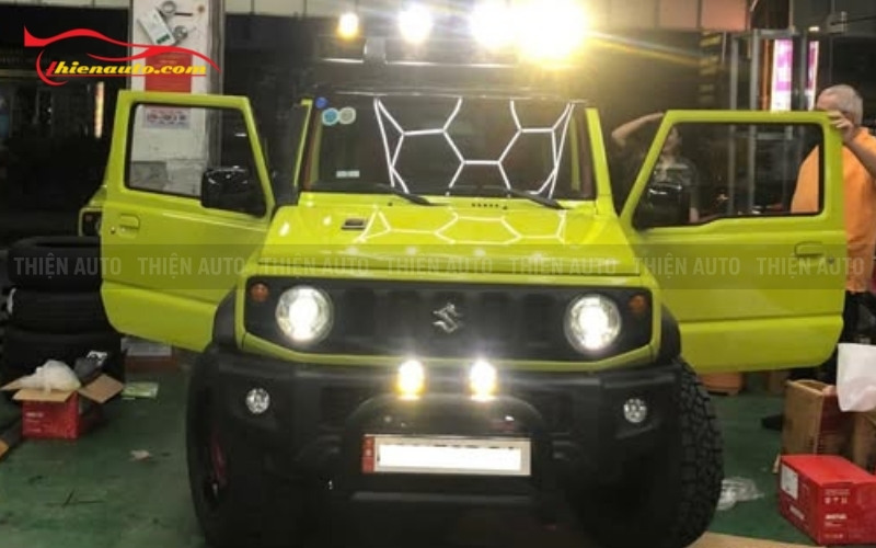 Độ đèn Suzuki Jimny giúp tăng chiếu sáng lái xe an toàn