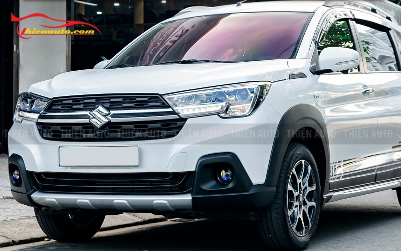 Độ đèn Suzuki XL7 giúp nâng cao trải nghiệm lái xe và đảm bảo an toàn