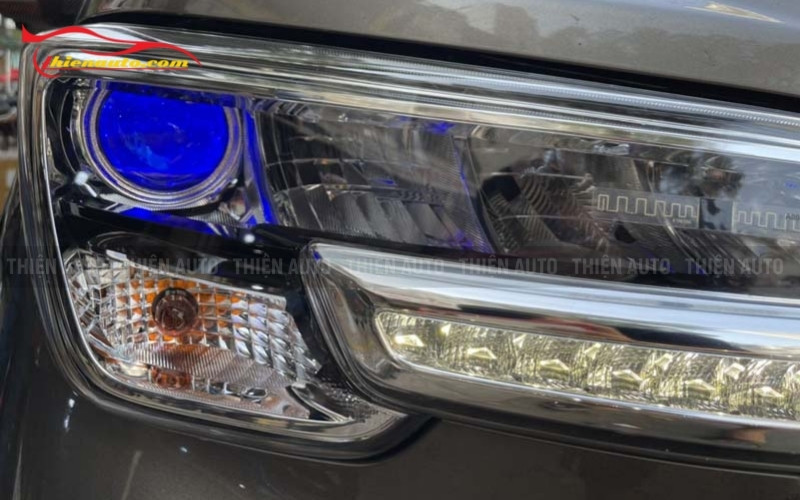 Độ đèn Suzuki XL7 giúp lái xe an toàn