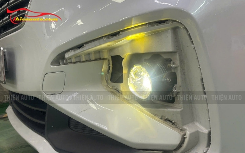 Độ đèn cho Suzuki XL7 giúp nâng cao khả năng chiếu sáng