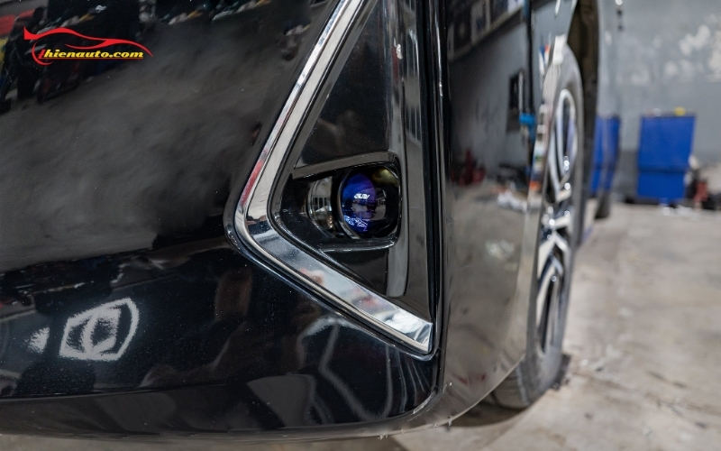 Độ đèn bi gầm Toyota Alphard tăng chiếu sáng gấp 3-4 lần