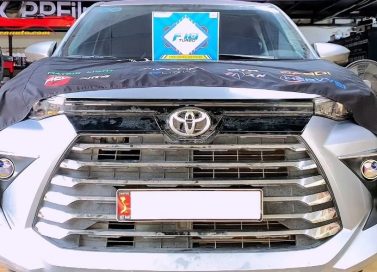 Độ đèn Toyota Avanza: Xlight F10 turbo 3 nhiệt màu