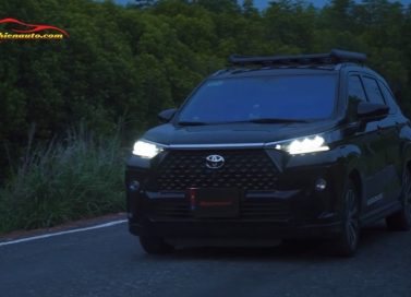 Độ đèn Toyota Veloz: Aozoom V25