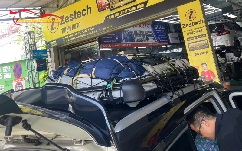 Giá gắn baga mui 2 tầng Vinfast Limo Green tại Thiện Auto cạnh tranh