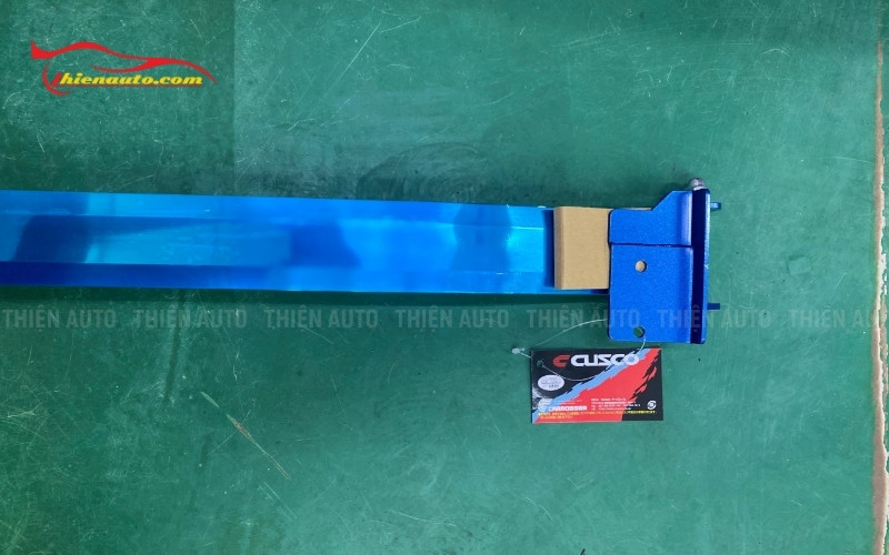 Hình ảnh lắp thanh cân bằng động cơ Suzuki Jimny thực tế trên xe