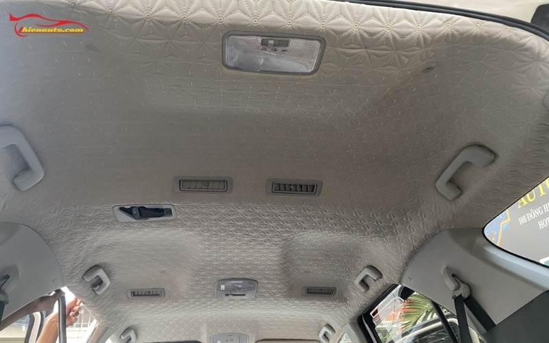 Cách vệ sinh và bảo vệ bọc trần ô tô 5D