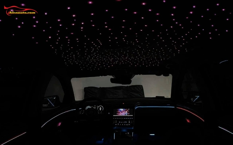 Bọc trần 5D kết hợp LED sao rơi