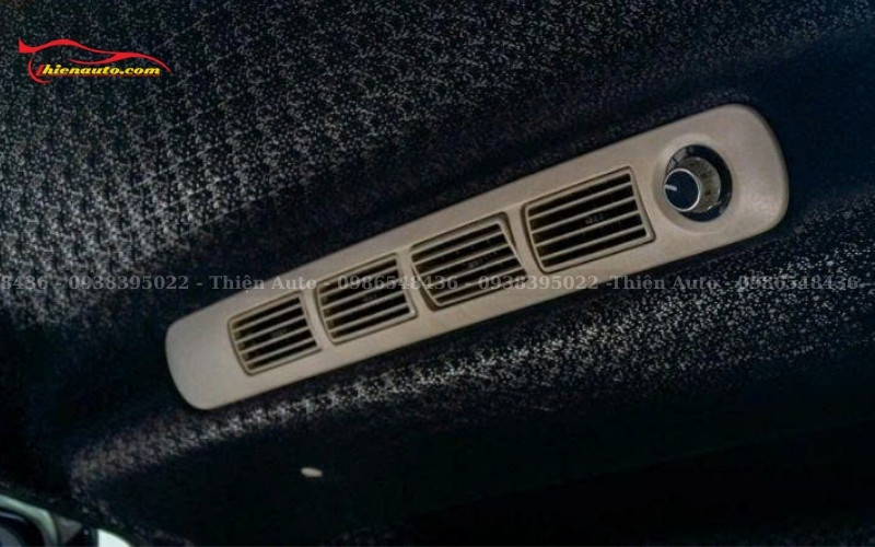 Bọc trần kim cương Mitsubishi Xpander sáng lấp lánh nhẹ nhàng khi có ánh sáng chiếu vào