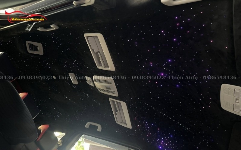 Bọc trần sao rơi Xpander cần được thưc hiện tỉ mỉ và chính xác tại gara ô tô chuyên nghiệp