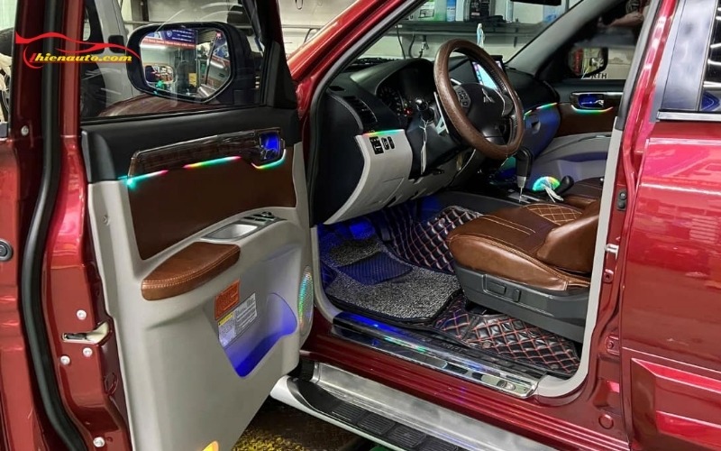 Độ đèn LED nội thất Xpander giá chỉ từ 3.500.000 đồng kèm ưu đãi