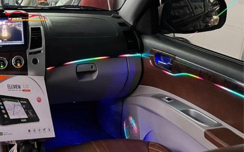 Mẫu đèn LED nội thất Xpander V2 18 chi tiết đơn giản giá tốt lắp đặt tại Thiện Auto