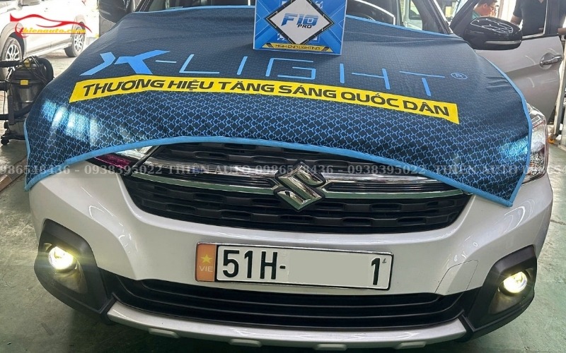 Độ đèn bi gầm ô tô LED