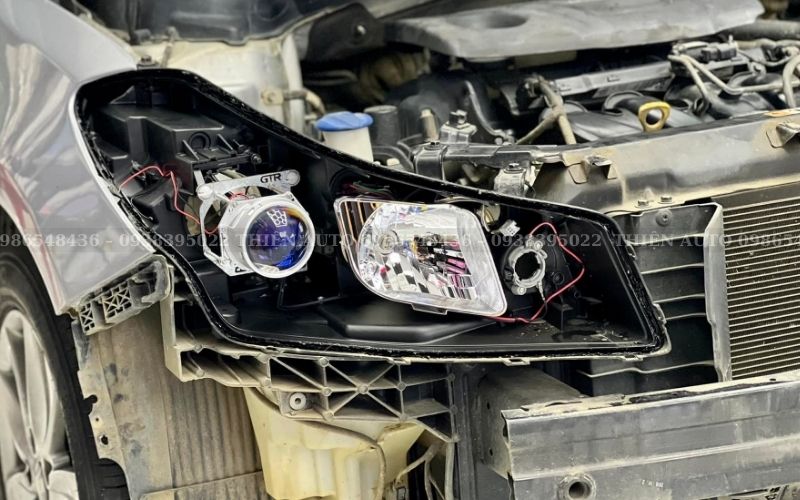 Độ đèn Kia Cerato: Độ đèn Bi LED GTR Premium Ultra