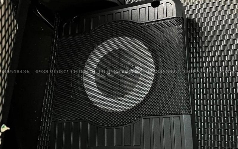 Độ loa Mitsubishi Destinator: Loa Sub Điện Gầm Ghế Ability AT-8P