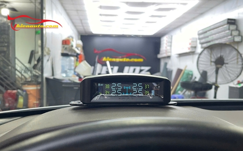 Khái niêm cảm biến áp suất lốp năng lượng mặt trời 