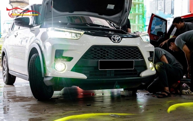 Độ đèn gầm Toyota Raize tăng chiếu sáng