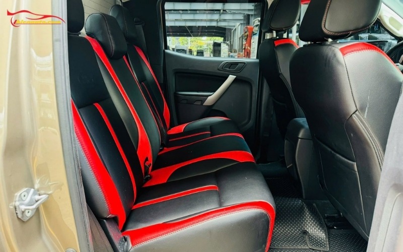 Giá bọc ghế da xe Ford Territory tại Thiện Auto dao động từ 4.000.000 VNĐ - 7.000.000 VNĐ