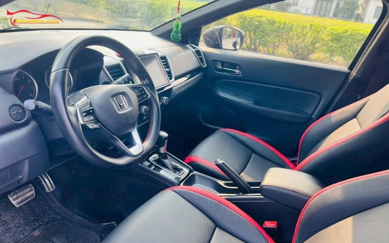 Giá bọc ghế da xe Honda City tại Thiện Auto dao động từ 4.000.000 VNĐ - 7.000.000 VNĐ