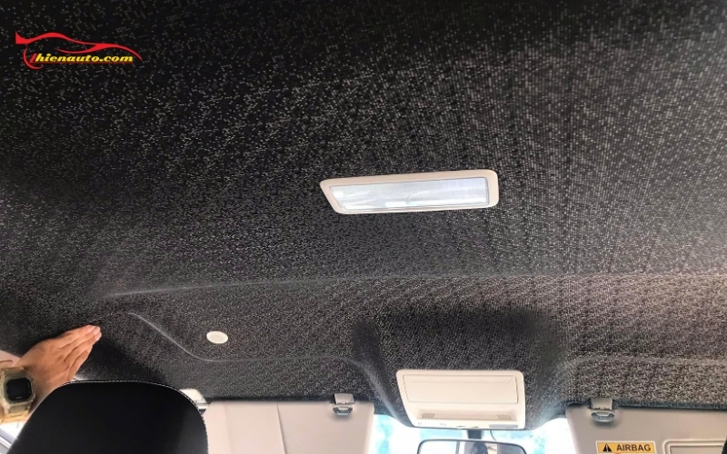 Dán trần da xe ô tô kim cương đang là dịch vụ hot tại Thiện Auto