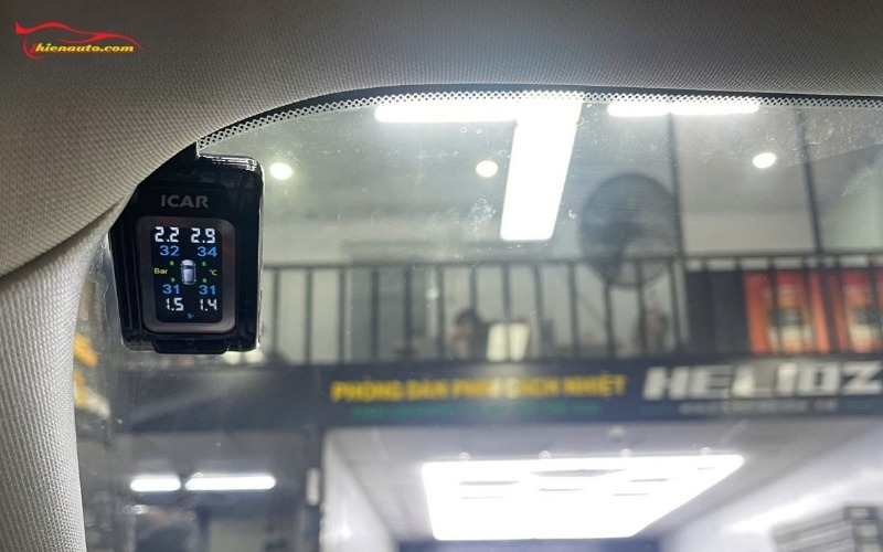 Cảm biến áp suất lốp dán kính lái màn hình hiển thị chóng chói sắc nét khi có ánh nắng trực tiếp