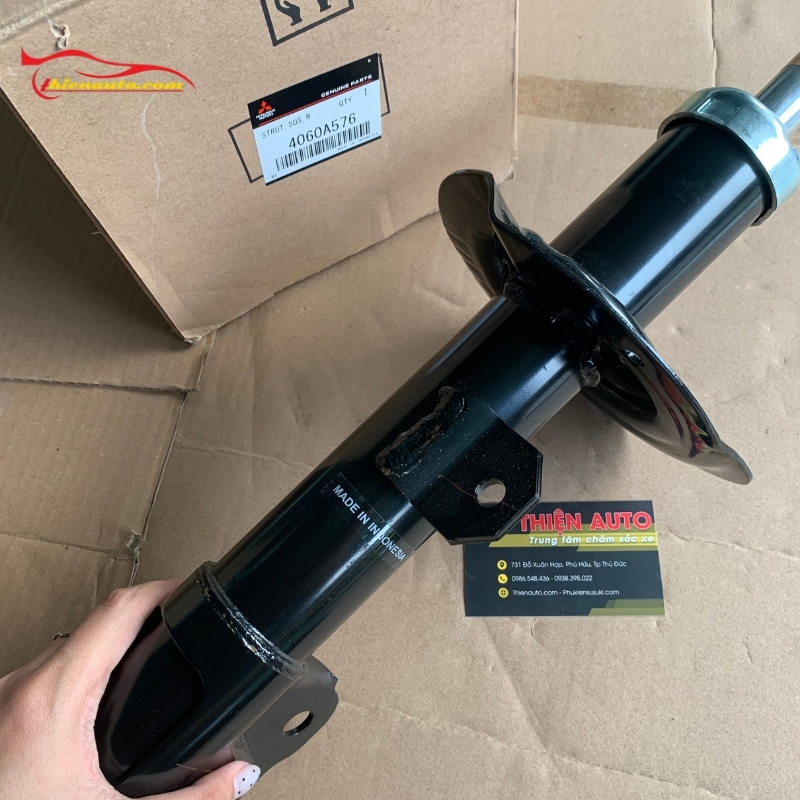 Giảm xóc trước phải Mitsubishi Xpander 4060A576 có sẵn tại Thiện Auto