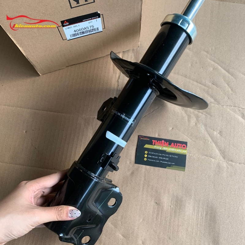 Giảm xóc trước trái Mitsubishi Xpander 4060A575 xuất xứ Indonesia