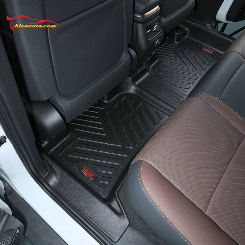 Thảm lót sàn ô tô bằng nhựa Huvi làm từ nhựa nguyên sinh, an toàn với sức khỏe người dùng