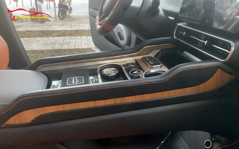 Bệ tỳ tay/yên ngựa Vinfast Limo Green tiện lợi tăng thẩm mỹ