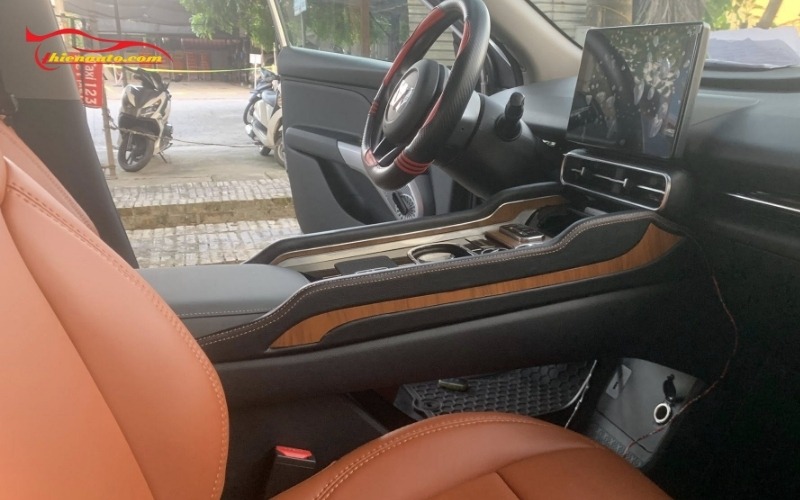 Quy trình lắp bệ tỳ tay Vinfast Limo Green đơn giản, an toàn