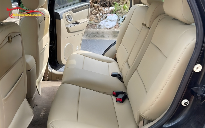Bọc ghế da Ford Escape giá tốt tại Thiện Auto