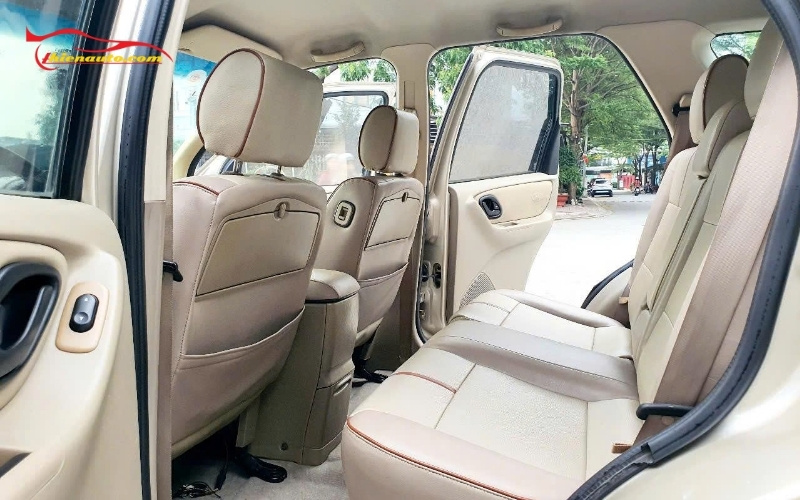 Bọc ghế da Ford Escape giá tốt tại Thiện Auto