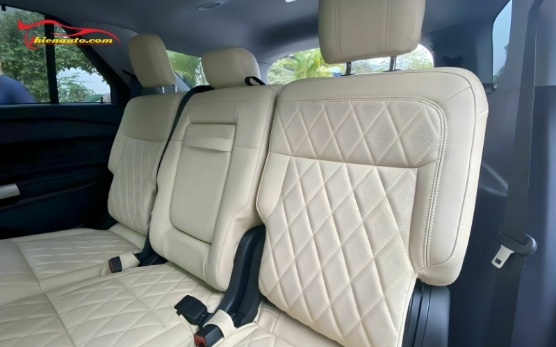 Mẫu bọc ghế da Ford Explorer đẹp tại Thiện Auto