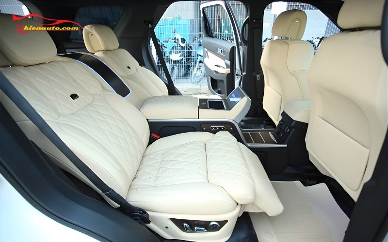 Mẫu bọc ghế da Ford Explorer đẹp tại Thiện Auto