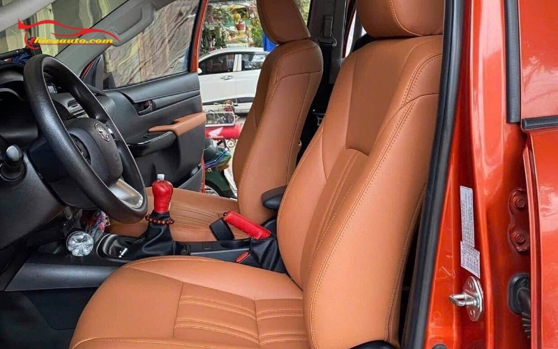 Bọc ghế da Ford Raptor mẫu đẹp 2025