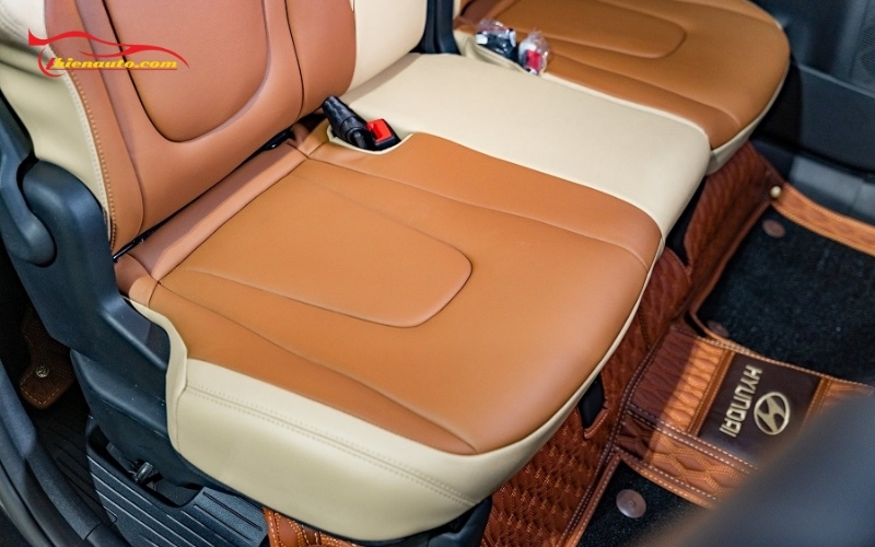 Mẫu bọc ghế da Hyundai Stargazer đẹp tại Thiện Auto
