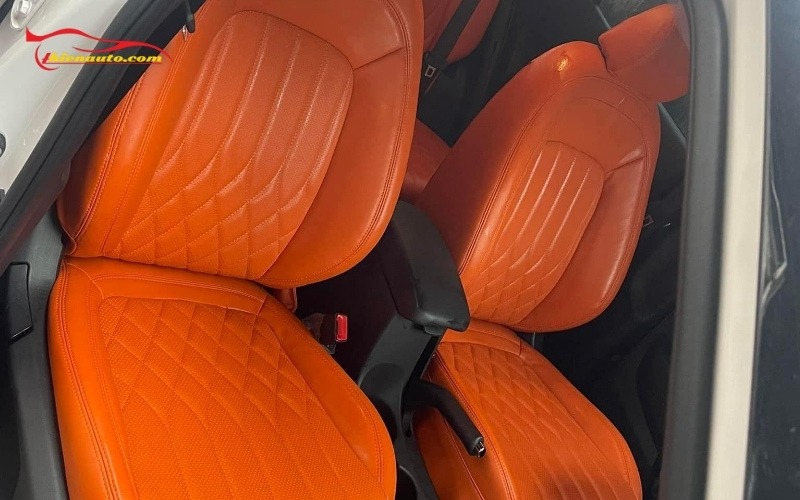 Mẫu bọc ghế da Hyundai Venue đẹp tại Thiện Auto