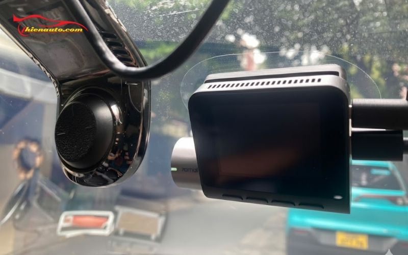 Camera hành trình không lên hình do rút thẻ nhớ nhưng không rút nguồn điện