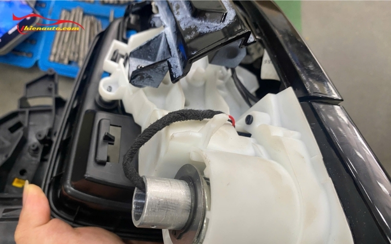 Đèn LED Xi Nhan Trên Gương Vinfast Limo Green mang lại nhiều lợi ích