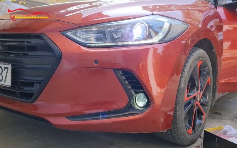 Độ đèn Hyundai Elantra 2017 chính hãng, giá tốt