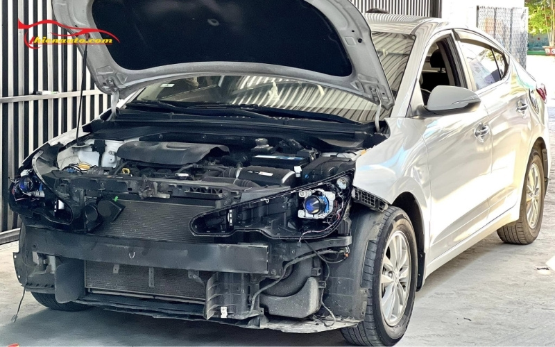 Độ đèn Hyundai Elantra sử dụng giắc cắm zin 100%