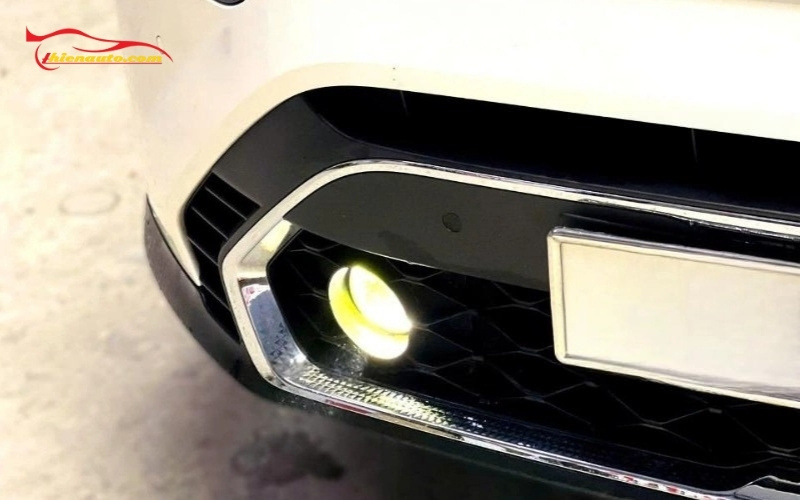 Độ đèn Kia Carens mang lại nhiều lợi ích cho chủ xe