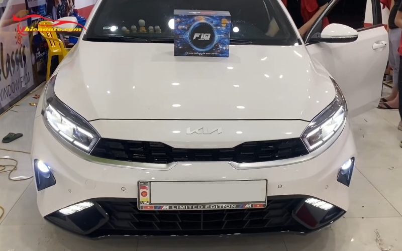Độ đèn Kia K3 chính hãng X-light tại Thiện Auto