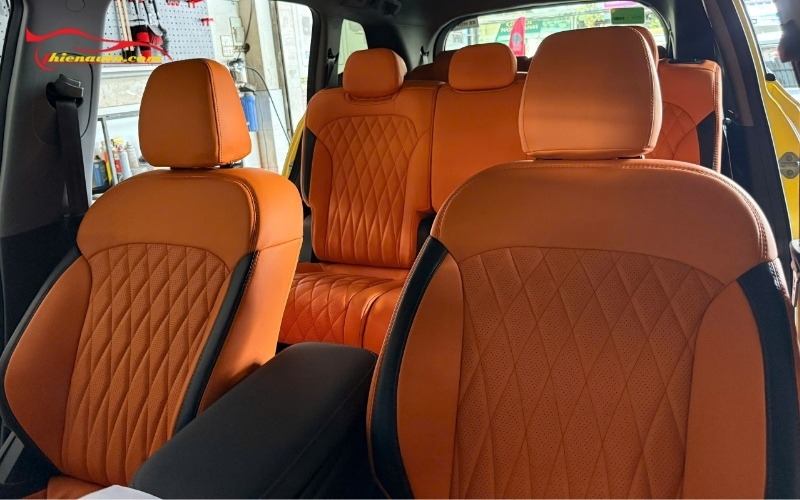 Bọc ghế da ô tô 7 chỗ cần lưu ý một số điểm sau