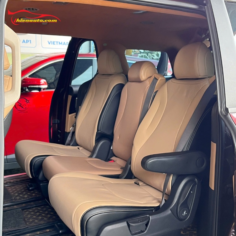 Cách bao dưỡng bọc ghế da ô tô 7 chỗ sau khi bọc mà chủ xe cần biết