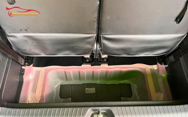 Thảm lót hộc cốp sau Limo Green giá tốt tại Thiện Auto