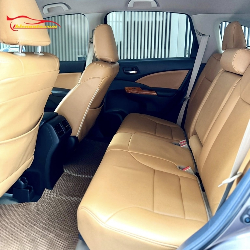 Mẫu bọc ghế da Honda CRV may theo múi ngang